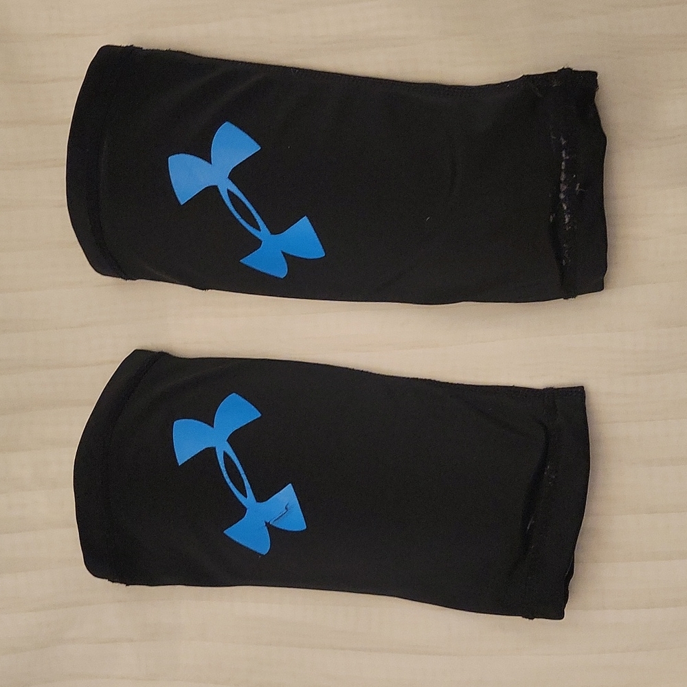 Under Armour shin guards